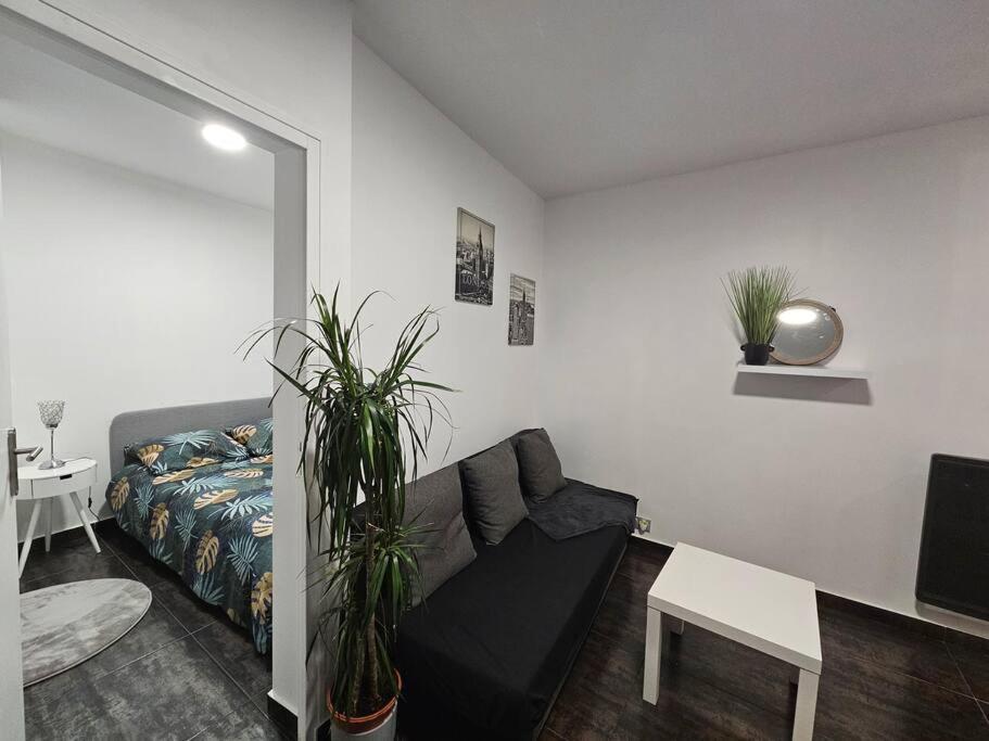 Appartement Proche Metro Paris Пантен Экстерьер фото